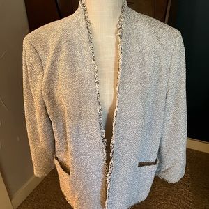 Great work jacket or can be worn with jeans for a more casual look